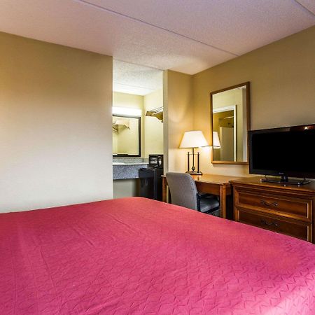 Rodeway Inn Charlotte Downtown Eksteriør billede