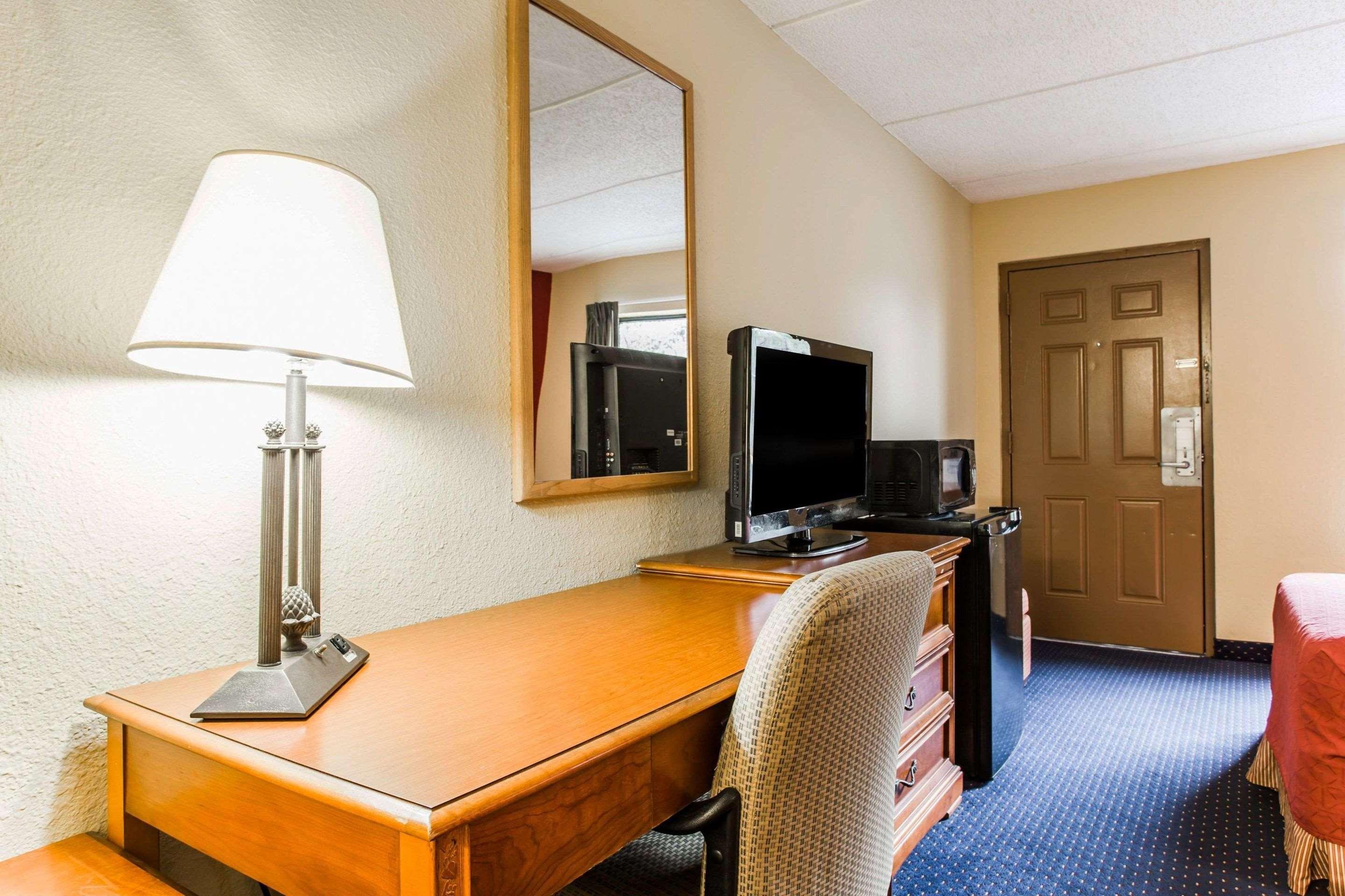 Rodeway Inn Charlotte Downtown Eksteriør billede